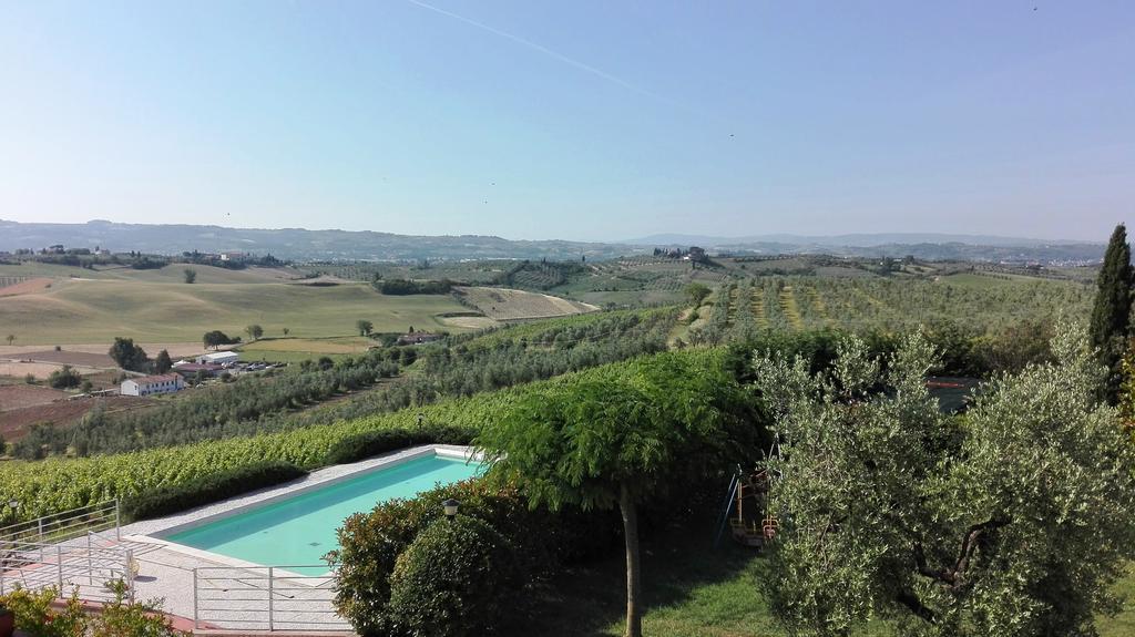 Agriturismo Luggiano 芬奇 外观 照片